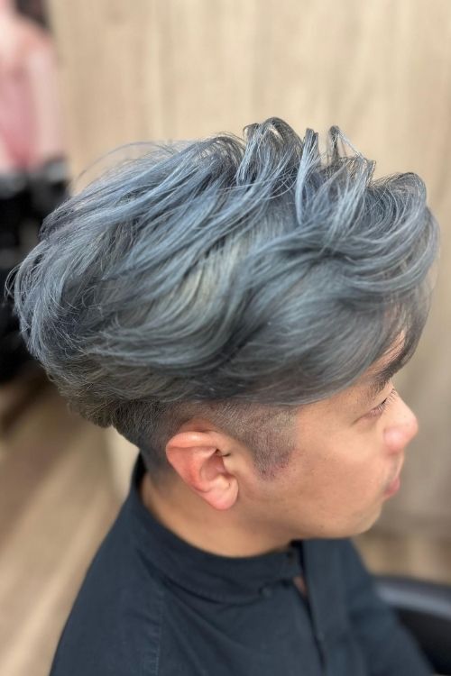 Icy gray textured side-swept quiff