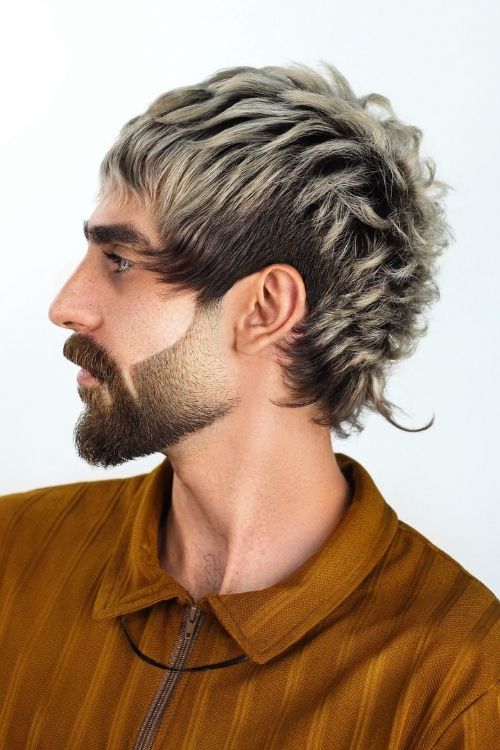 Platinum blonde messy textured mullet