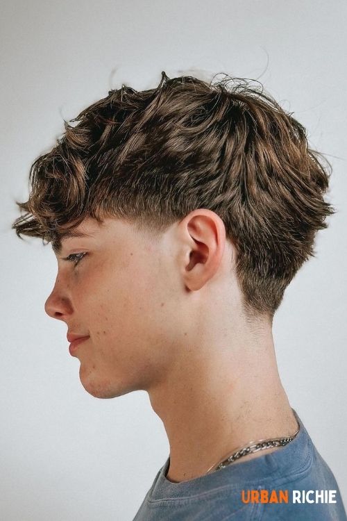 Brown wavy taper cut