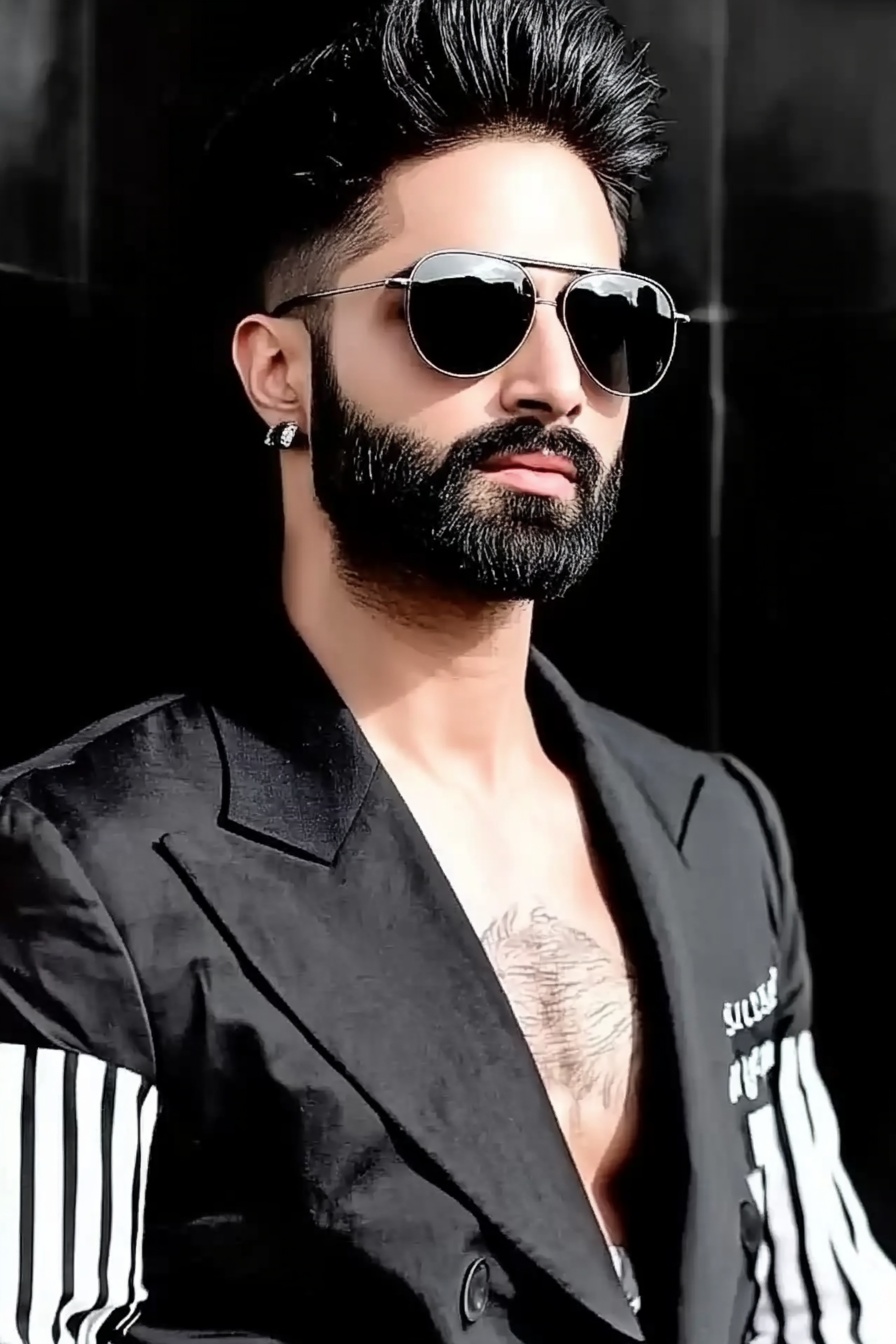 Volume Quiff with Full Beard